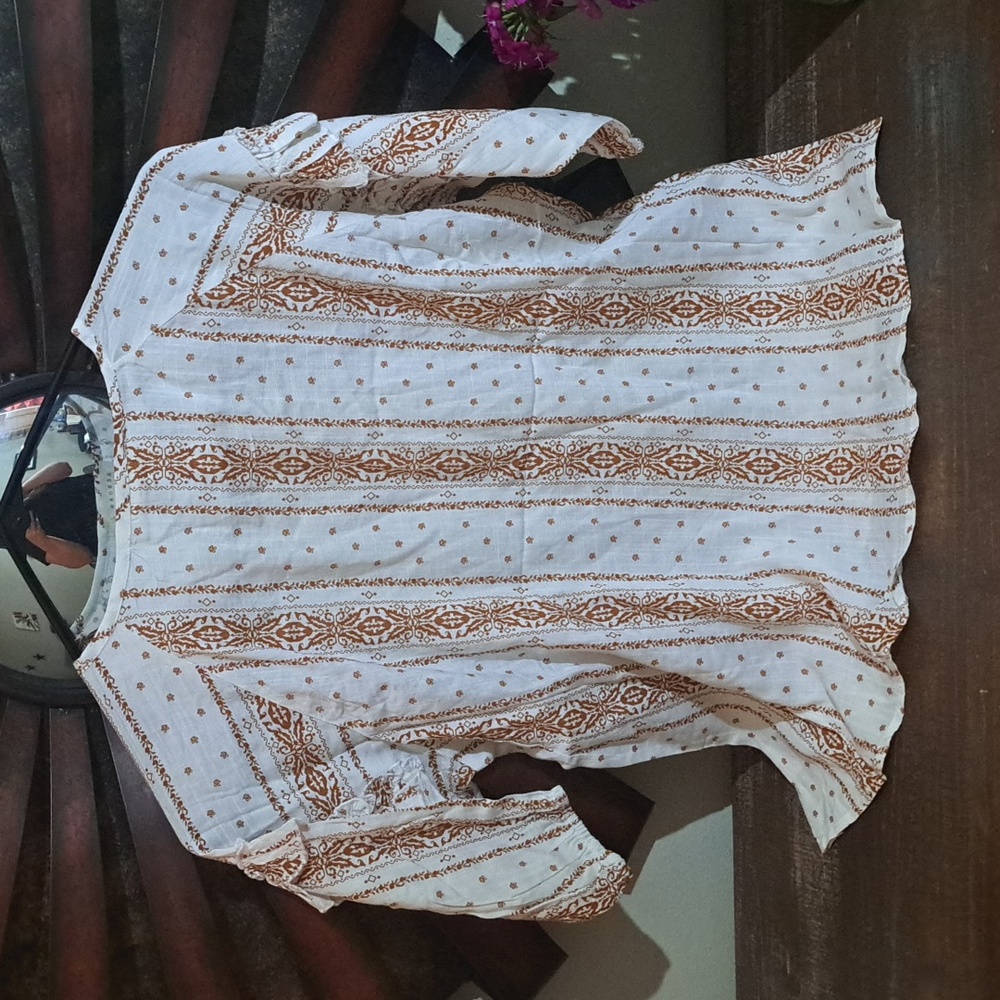 Bohemian Ruffle Blouse - White and Brown - Picture 5 of 5